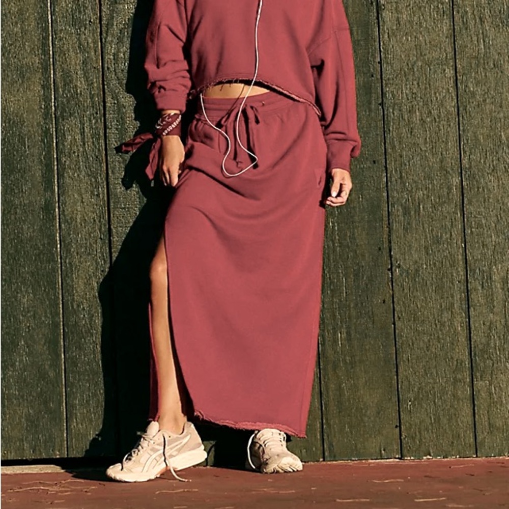 FP Movement Free People starting line Maxi skirt drawstring waist size medium